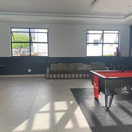 Greenstone Ridge Apartment Johannesburg Bagian luar foto
