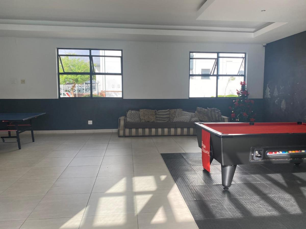 Greenstone Ridge Apartment Johannesburg Bagian luar foto
