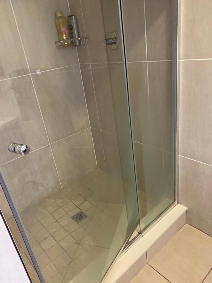 Greenstone Ridge Apartment Johannesburg Bagian luar foto